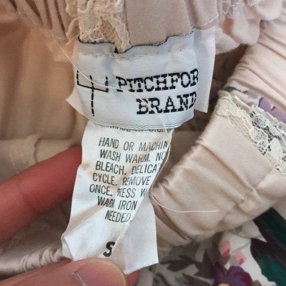 Vintage Pitchfork Brand Floral Lace Flowy Skirt - Picture 3 of 8